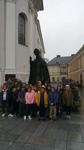 60233384 585880145255681 4953956033874624512 n